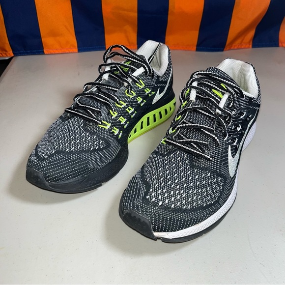 Nike Zoom Structure 18 Black Volt Running Shoes Women's 8 sneakers 683737-100 - Picture 8 of 8